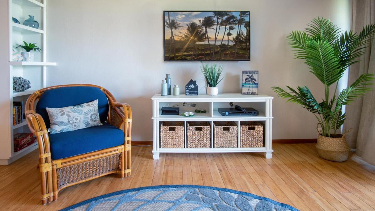 Molokai Island Retreat With Beautiful Ocean Views And Pool - Newly Remodeled! Apartment Ualapue Exterior photo