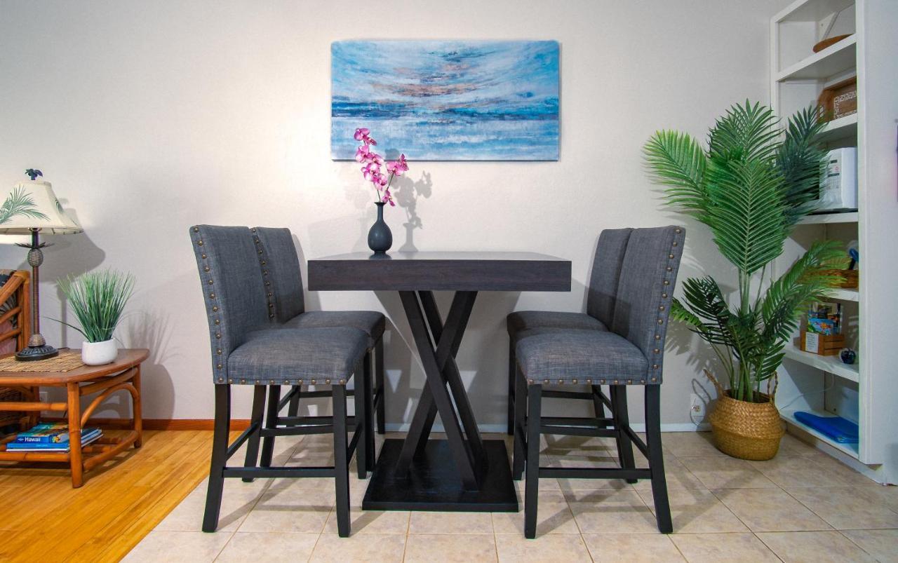 Molokai Island Retreat With Beautiful Ocean Views And Pool - Newly Remodeled! Apartment Ualapue Exterior photo