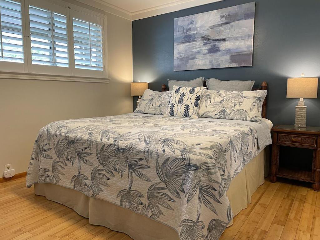 Molokai Island Retreat With Beautiful Ocean Views And Pool - Newly Remodeled! Apartment Ualapue Exterior photo
